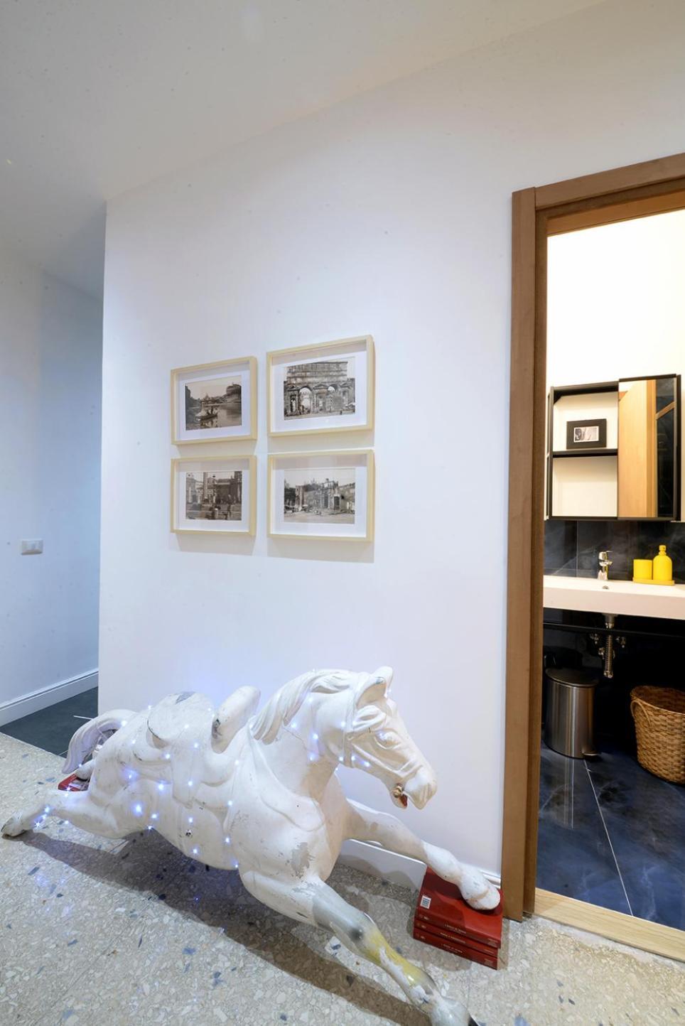 Led House Apartment Rom